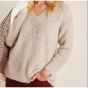 NWT Anthropologie Maeve Plush V-Neck beige Sweater medium (can fit a large)